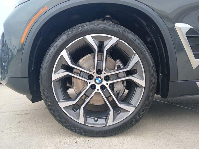 new 2026 BMW X5 car, priced at $77,500