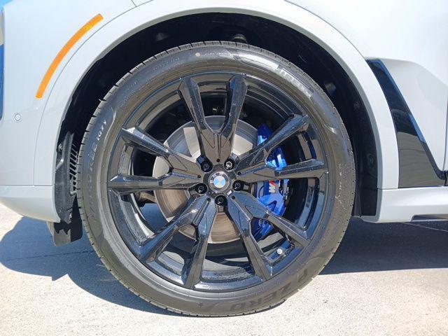 new 2026 BMW X7 car, priced at $99,550