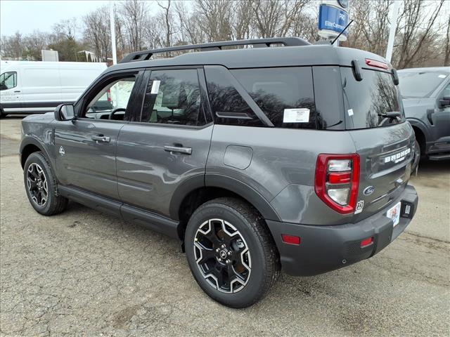 new 2025 Ford Bronco Sport car, priced at $37,921