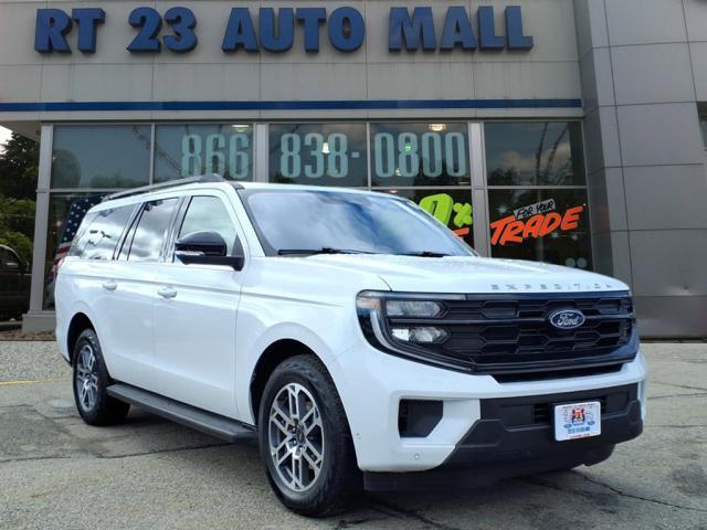 used 2025 Ford Expedition Max car, priced at $59,762