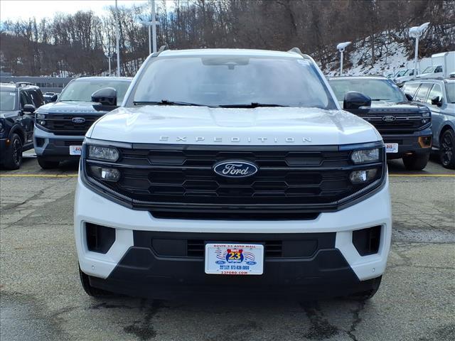 used 2025 Ford Expedition Max car, priced at $59,762