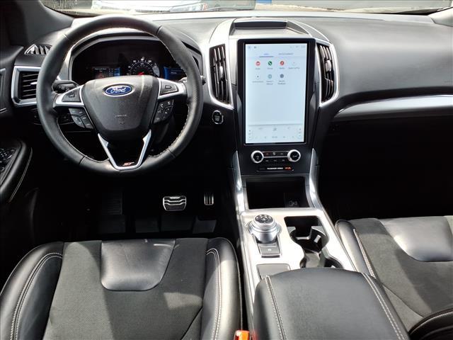 used 2022 Ford Edge car, priced at $33,231