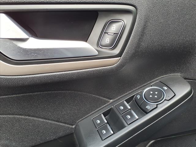 used 2022 Ford Escape car, priced at $21,262