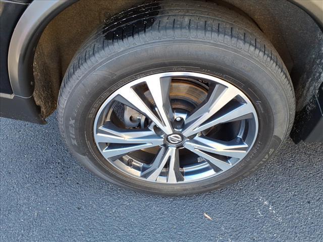 used 2019 Nissan Rogue car, priced at $15,454