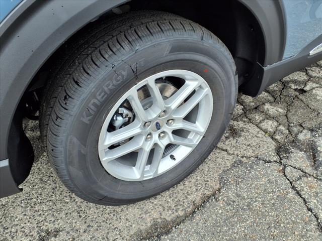 new 2025 Ford Explorer car, priced at $43,842