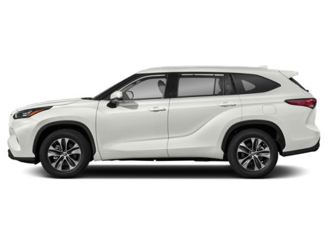 used 2021 Toyota Highlander car, priced at $27,821