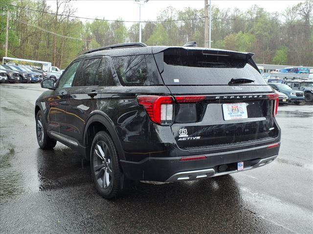 used 2025 Ford Explorer car, priced at $39,062