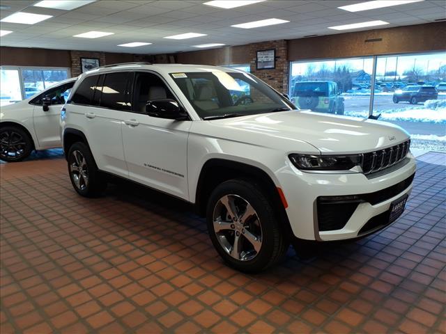 new 2026 Jeep Grand Cherokee car, priced at $47,583