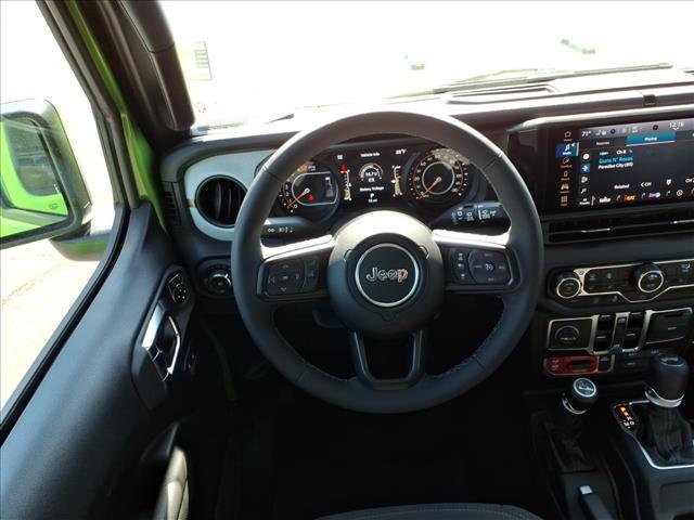 new 2025 Jeep Wrangler car, priced at $53,510