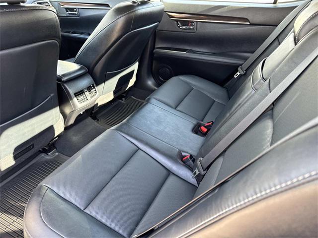 used 2018 Lexus ES 350 car, priced at $22,995