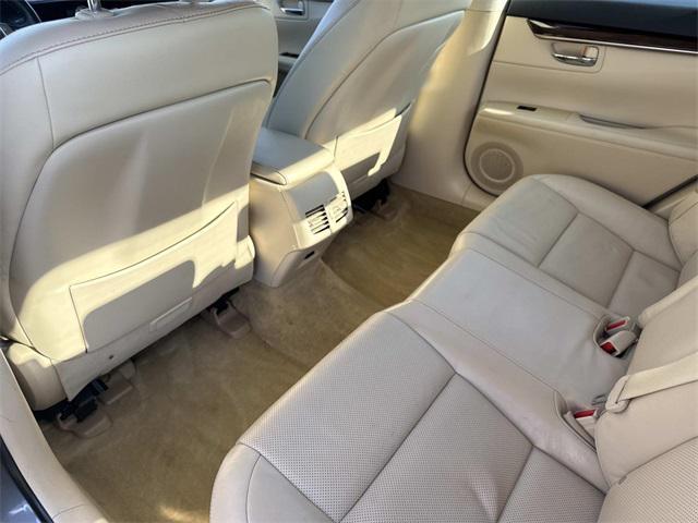 used 2013 Lexus ES 350 car, priced at $19,995