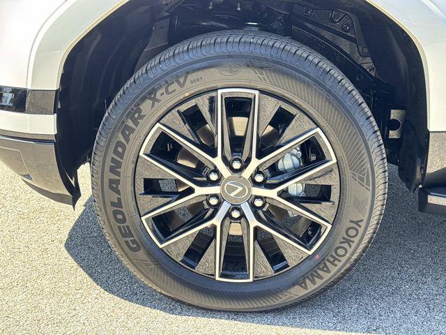 used 2026 Lexus GX 550 car, priced at $87,995