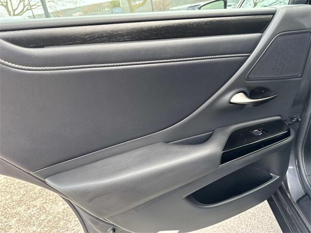 used 2023 Lexus ES 350 car, priced at $38,995