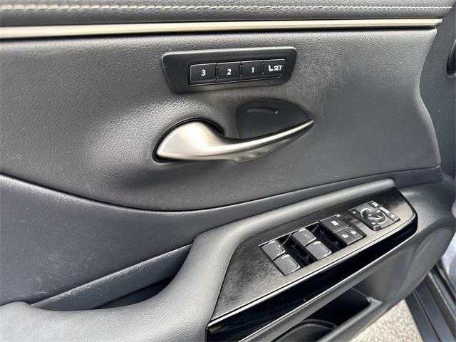 used 2023 Lexus ES 350 car, priced at $38,995