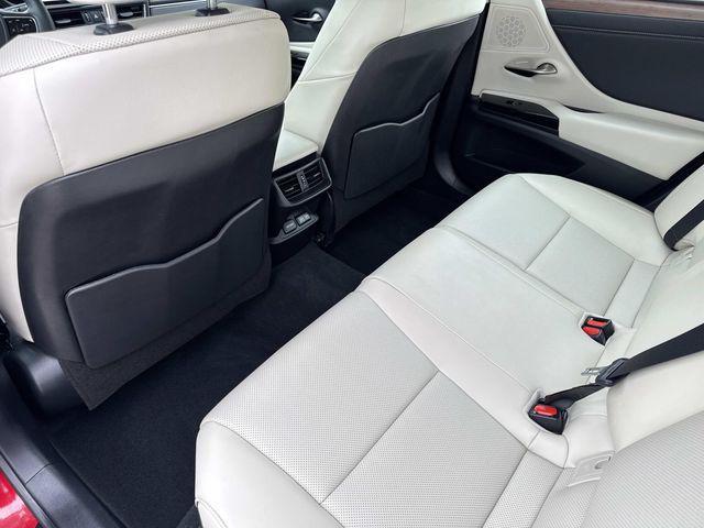 used 2025 Lexus ES 350 car, priced at $45,495