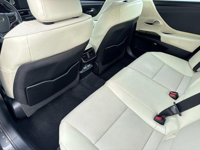 used 2022 Lexus ES 350 car, priced at $34,995