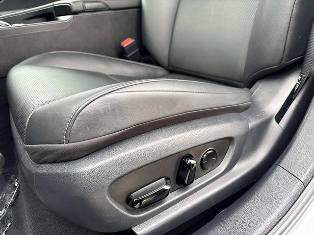 used 2025 Lexus ES 350 car, priced at $45,495