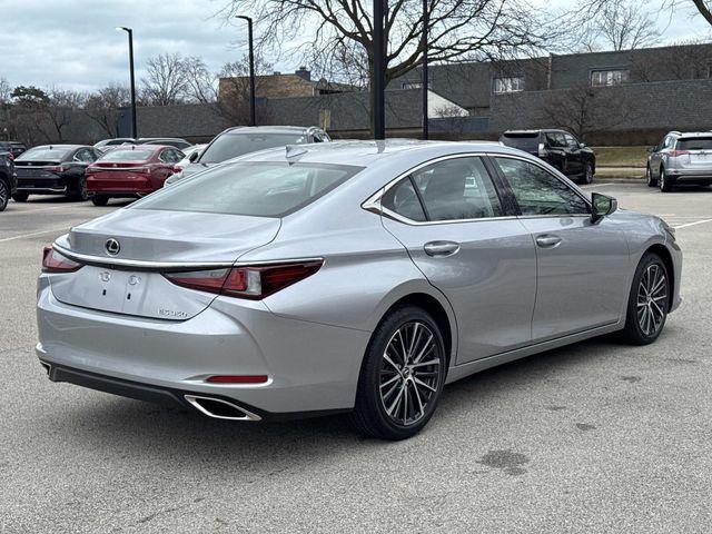 used 2025 Lexus ES 350 car, priced at $45,495
