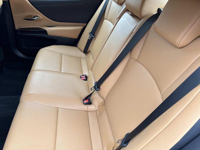 used 2023 Lexus ES 350 car, priced at $39,995