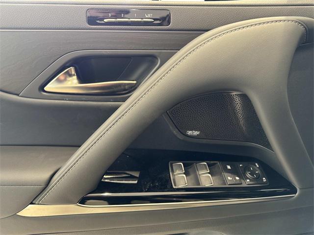 new 2026 Lexus LX 700h car, priced at $115,810