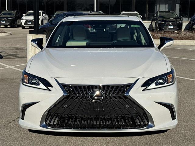 new 2025 Lexus ES 350 car, priced at $47,410