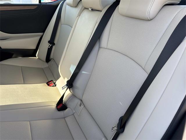 new 2025 Lexus ES 350 car, priced at $47,410