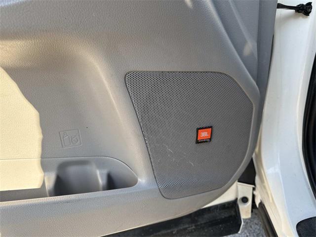 used 2015 Toyota Highlander car, priced at $17,995