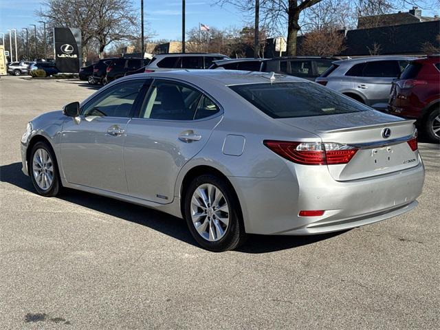used 2013 Lexus ES 300h car, priced at $19,995