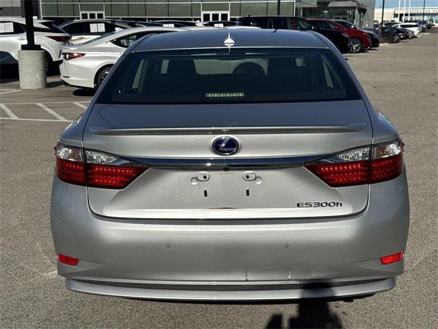 used 2013 Lexus ES 300h car, priced at $19,995