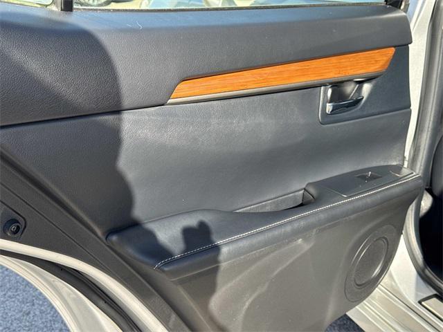 used 2013 Lexus ES 300h car, priced at $19,995