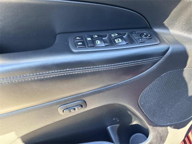 used 2020 Jeep Grand Cherokee car, priced at $25,495