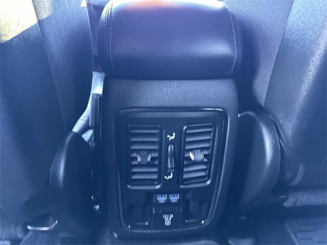 used 2020 Jeep Grand Cherokee car, priced at $25,495