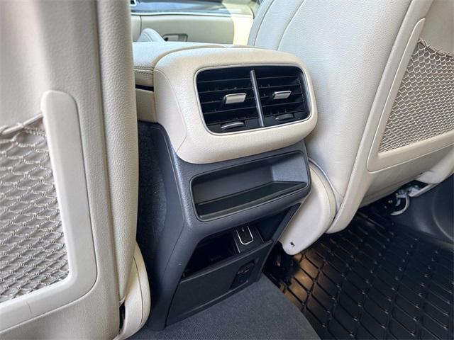 used 2020 Mercedes-Benz GLE 350 car, priced at $29,995