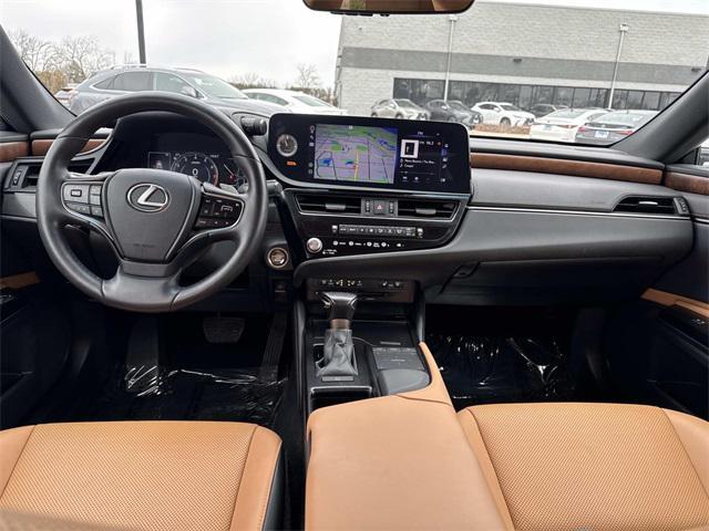 used 2022 Lexus ES 350 car, priced at $36,495