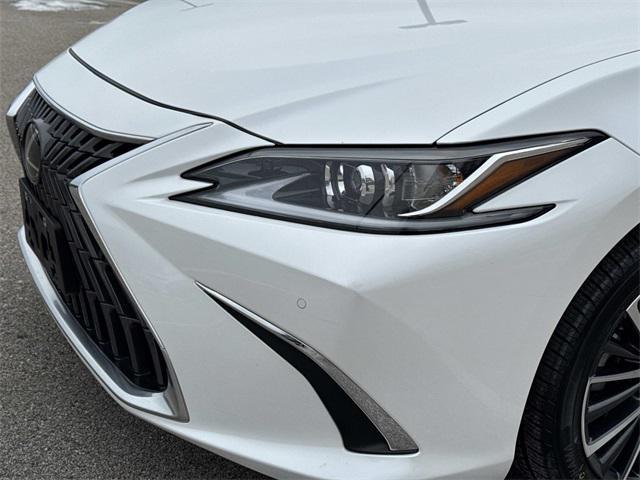used 2022 Lexus ES 350 car, priced at $36,495