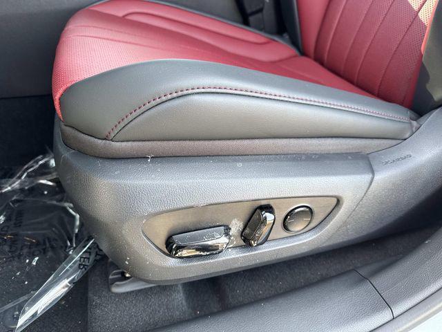 new 2026 Lexus RX 350 car, priced at $61,398