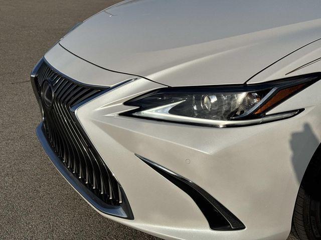 used 2021 Lexus ES 300h car, priced at $36,995