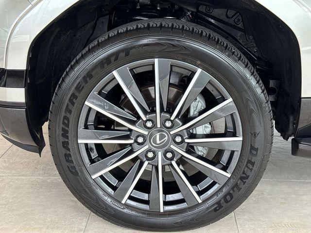 used 2025 Lexus GX 550 car, priced at $87,372