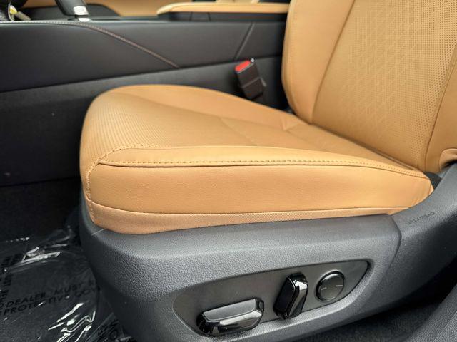 new 2026 Lexus RX 350 car, priced at $65,404