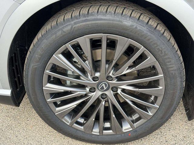 new 2026 Lexus RX 350 car, priced at $69,634