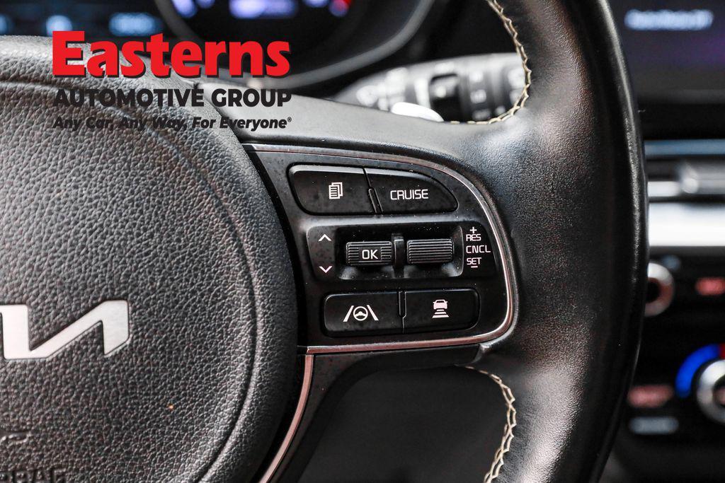 used 2022 Kia Niro EV car, priced at $17,950