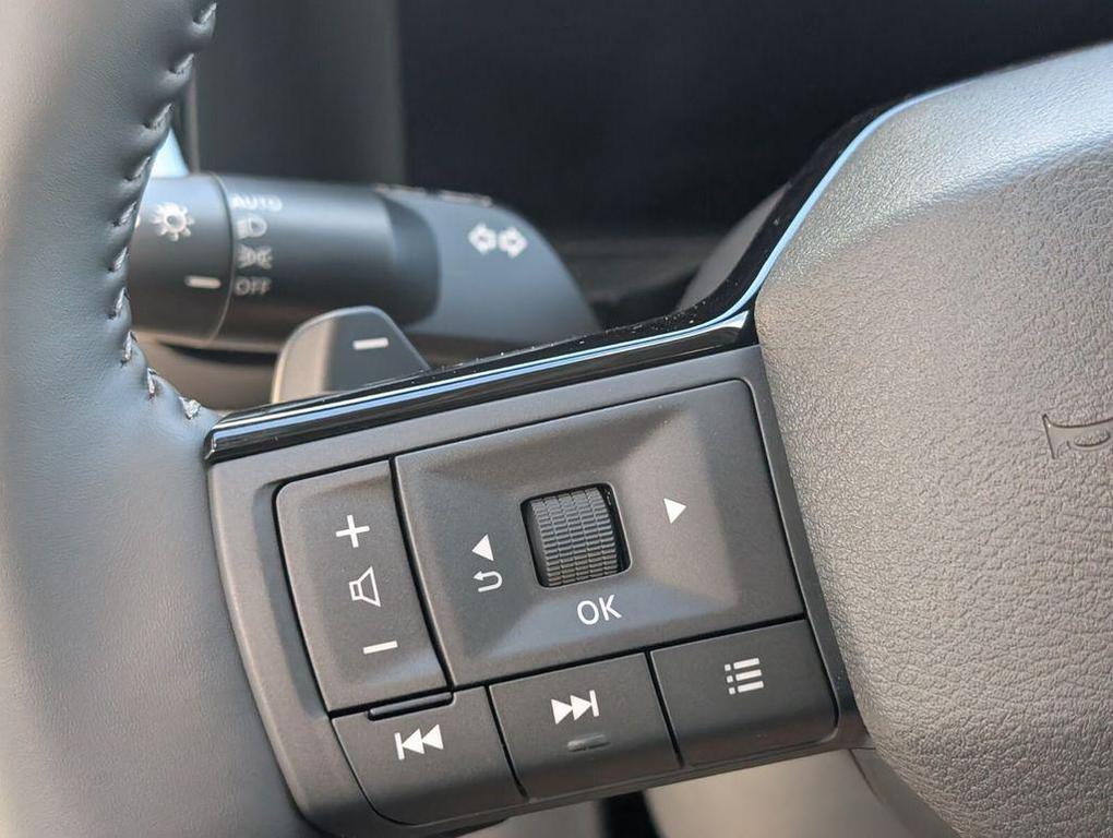 new 2026 Nissan Pathfinder car, priced at $40,644