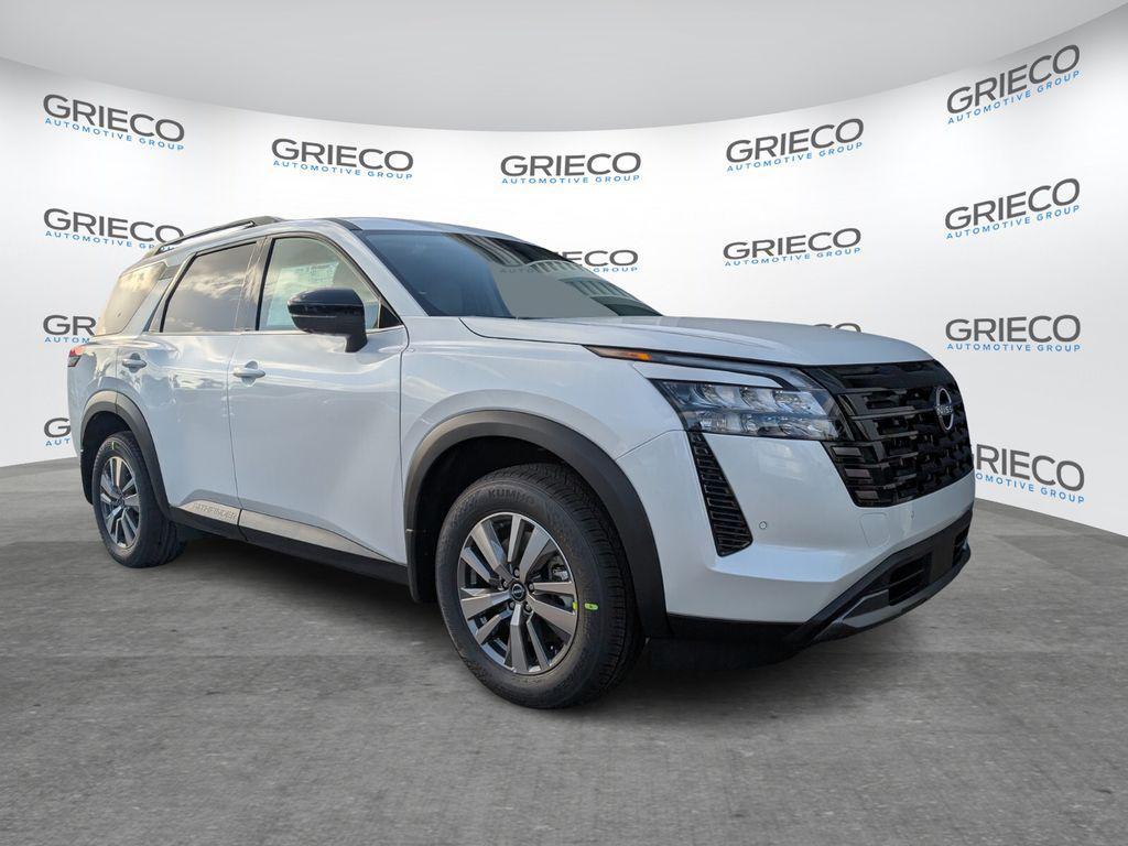 new 2026 Nissan Pathfinder car, priced at $40,644