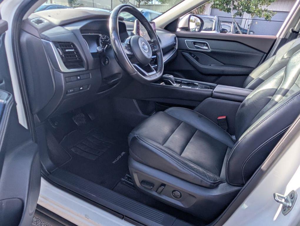 used 2021 Nissan Rogue car, priced at $19,995