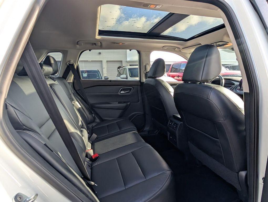used 2021 Nissan Rogue car, priced at $19,995