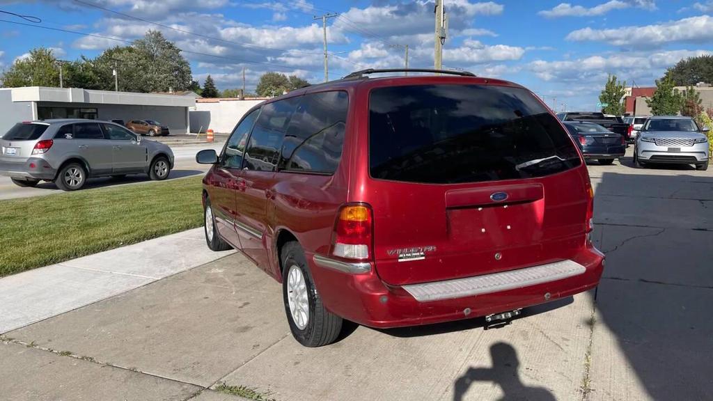 used 2000 Ford Windstar car, priced at $2,495