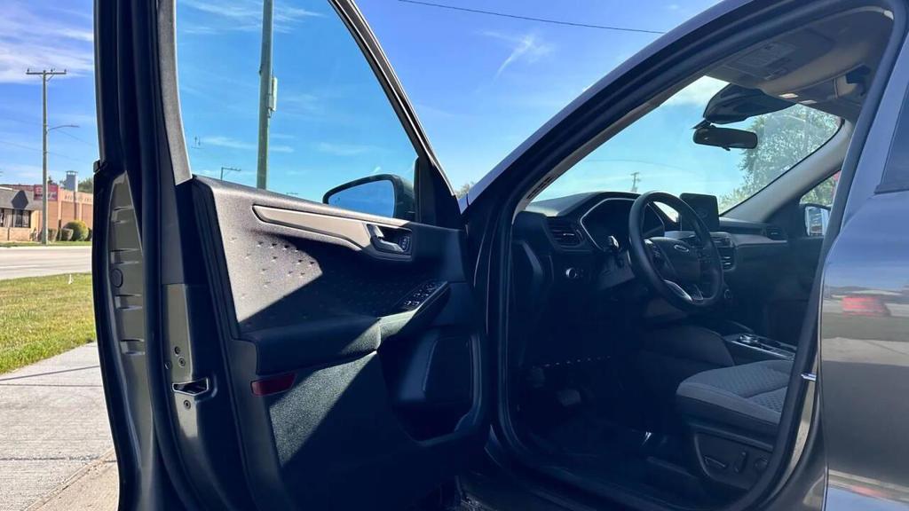 used 2020 Ford Escape car, priced at $8,995