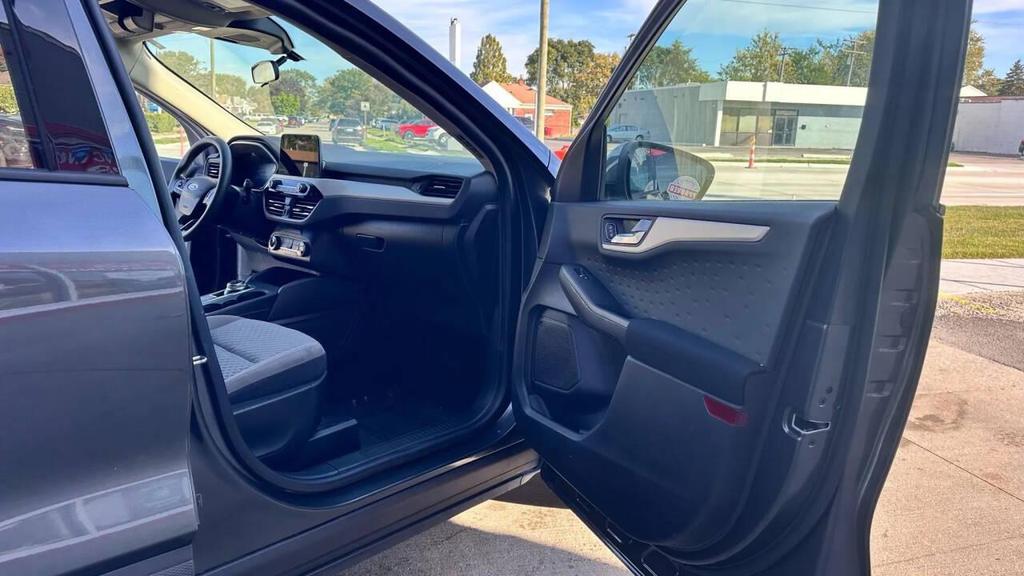 used 2020 Ford Escape car, priced at $8,995