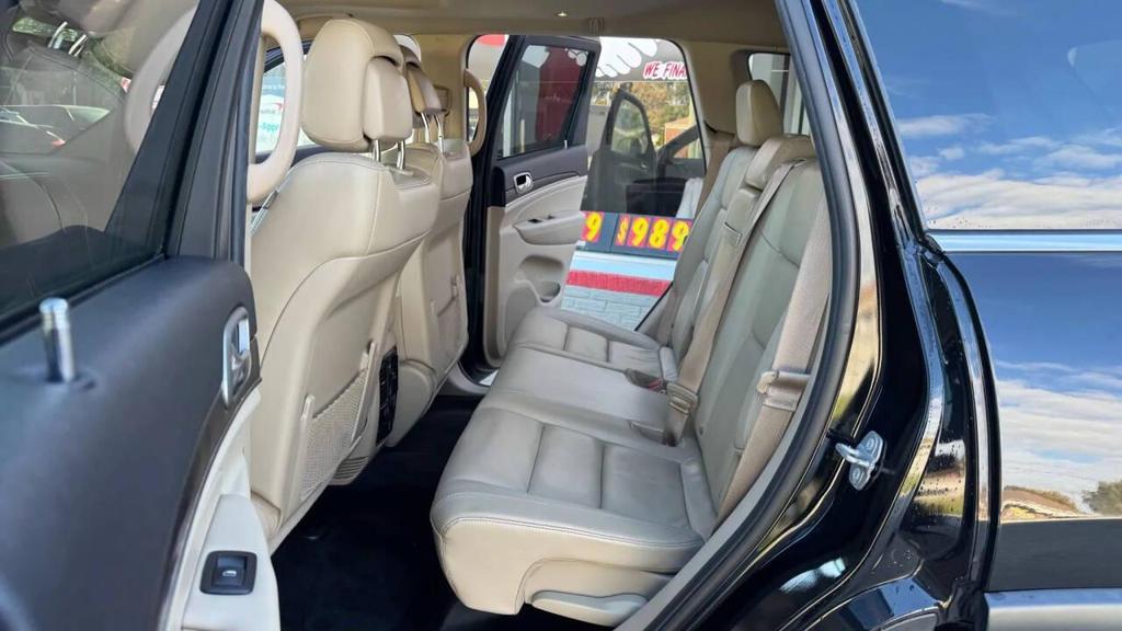 used 2018 Jeep Grand Cherokee car, priced at $13,495