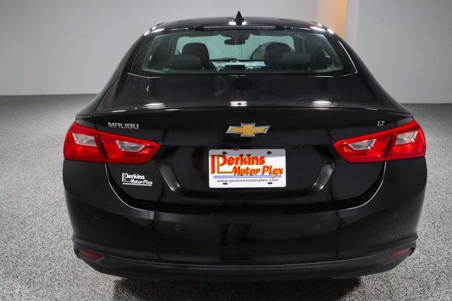 2024 Mosaic Black Metallic Chevrolet Malibu